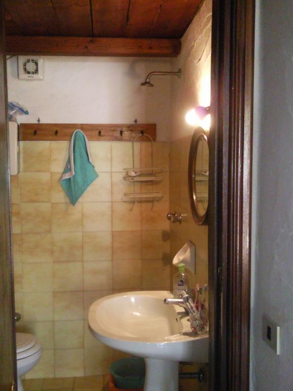 Monolocale San Teodoro Apartman Szoba fotó